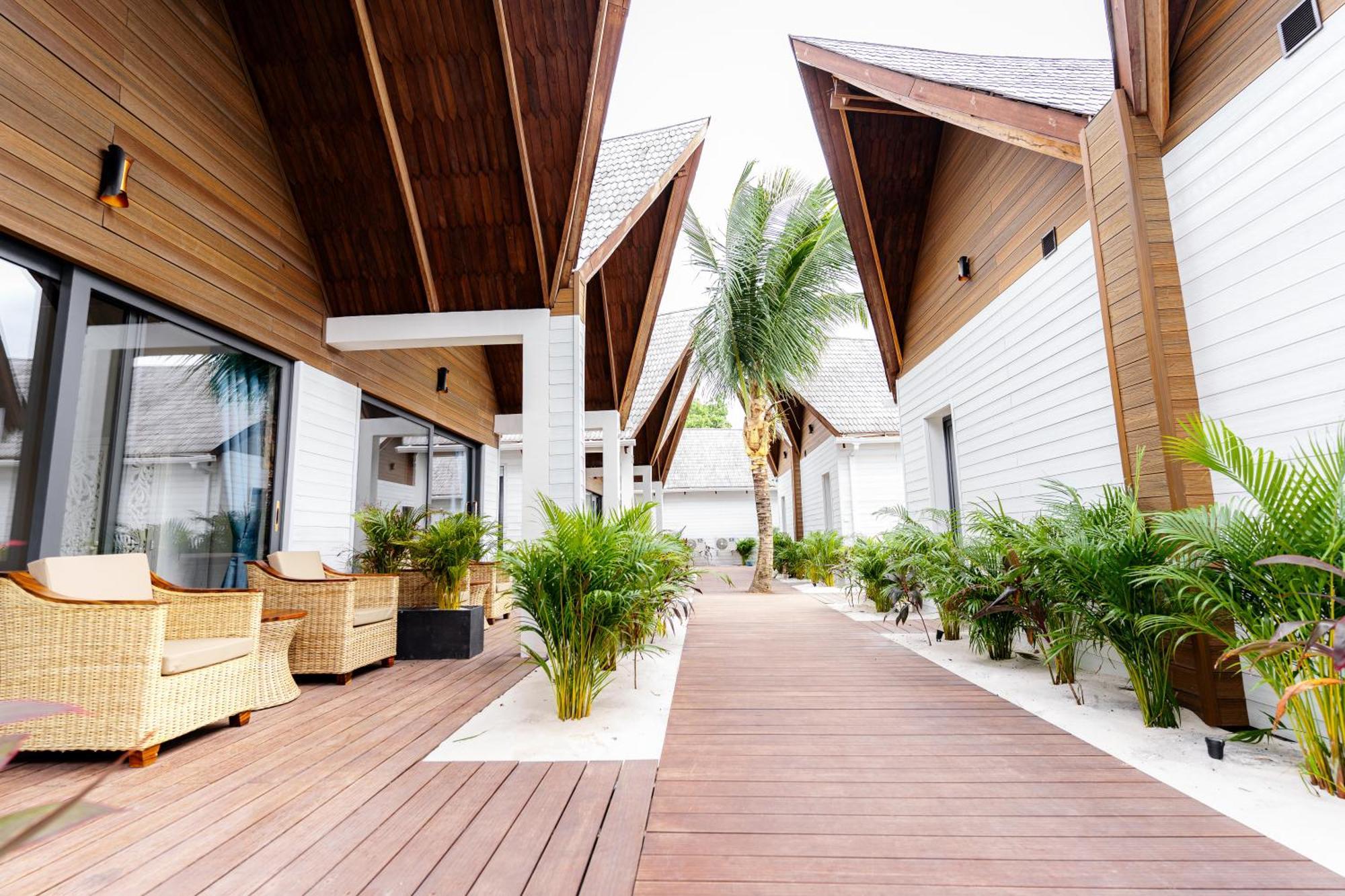 Golden Beach Resort Sok San Village المظهر الخارجي الصورة