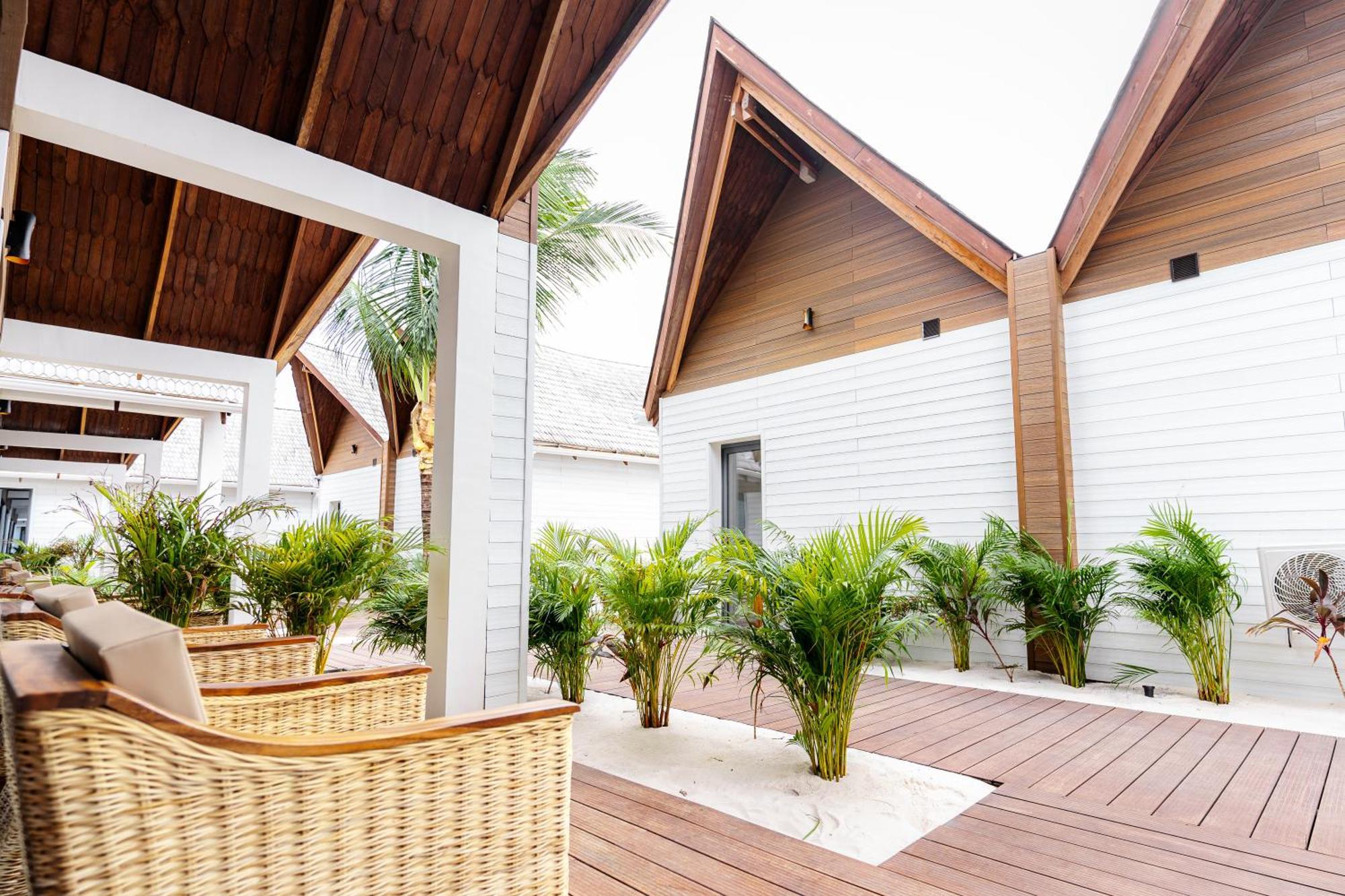 Golden Beach Resort Sok San Village المظهر الخارجي الصورة