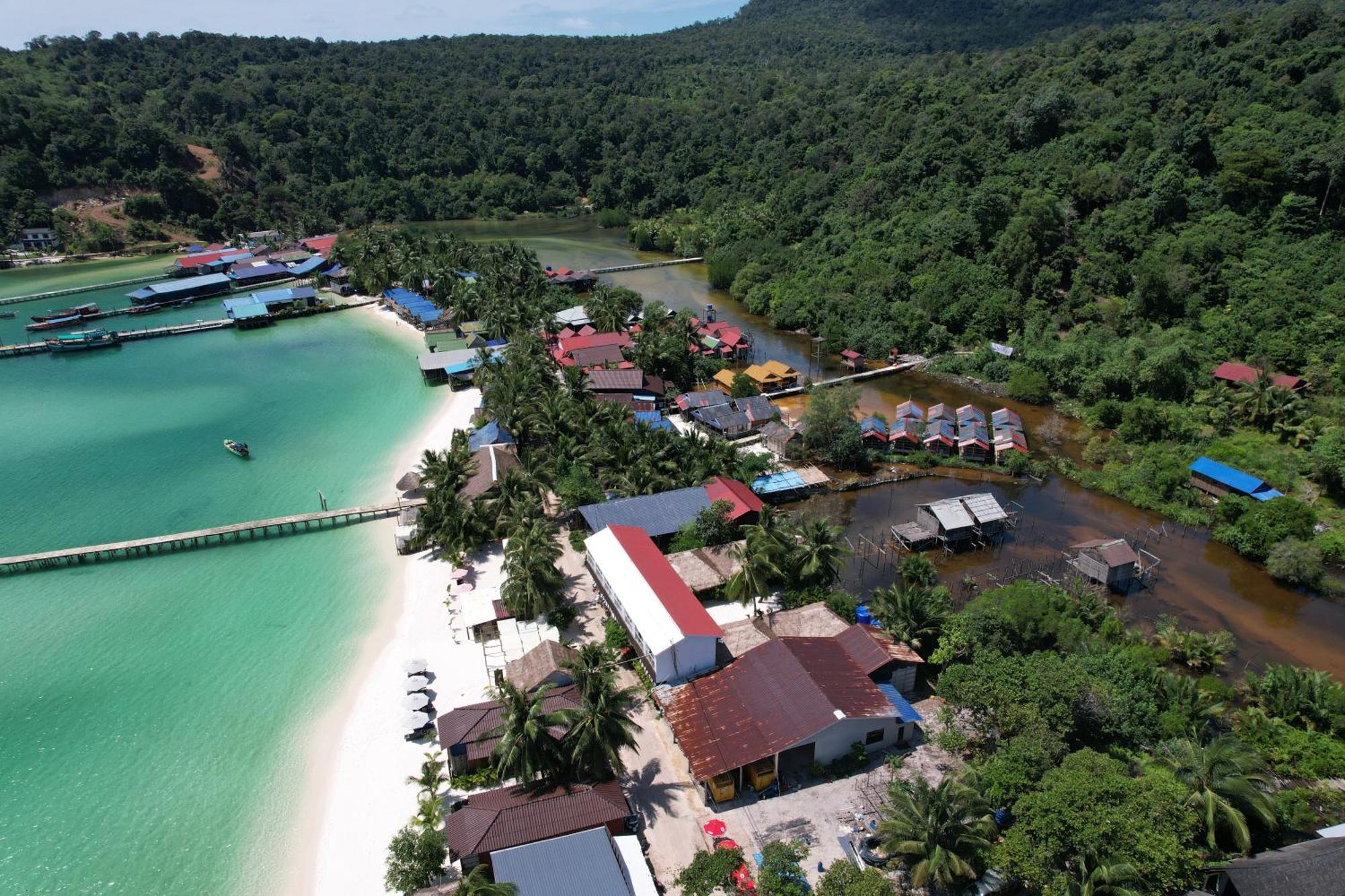 Golden Beach Resort Sok San Village المظهر الخارجي الصورة